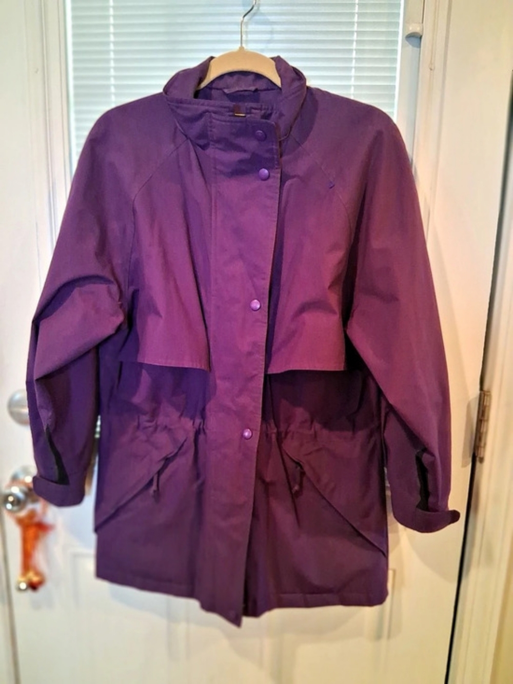sku166 Eddie Bauer Vintage Gore-Tex Expedition Outfitters Rain Jacket Small